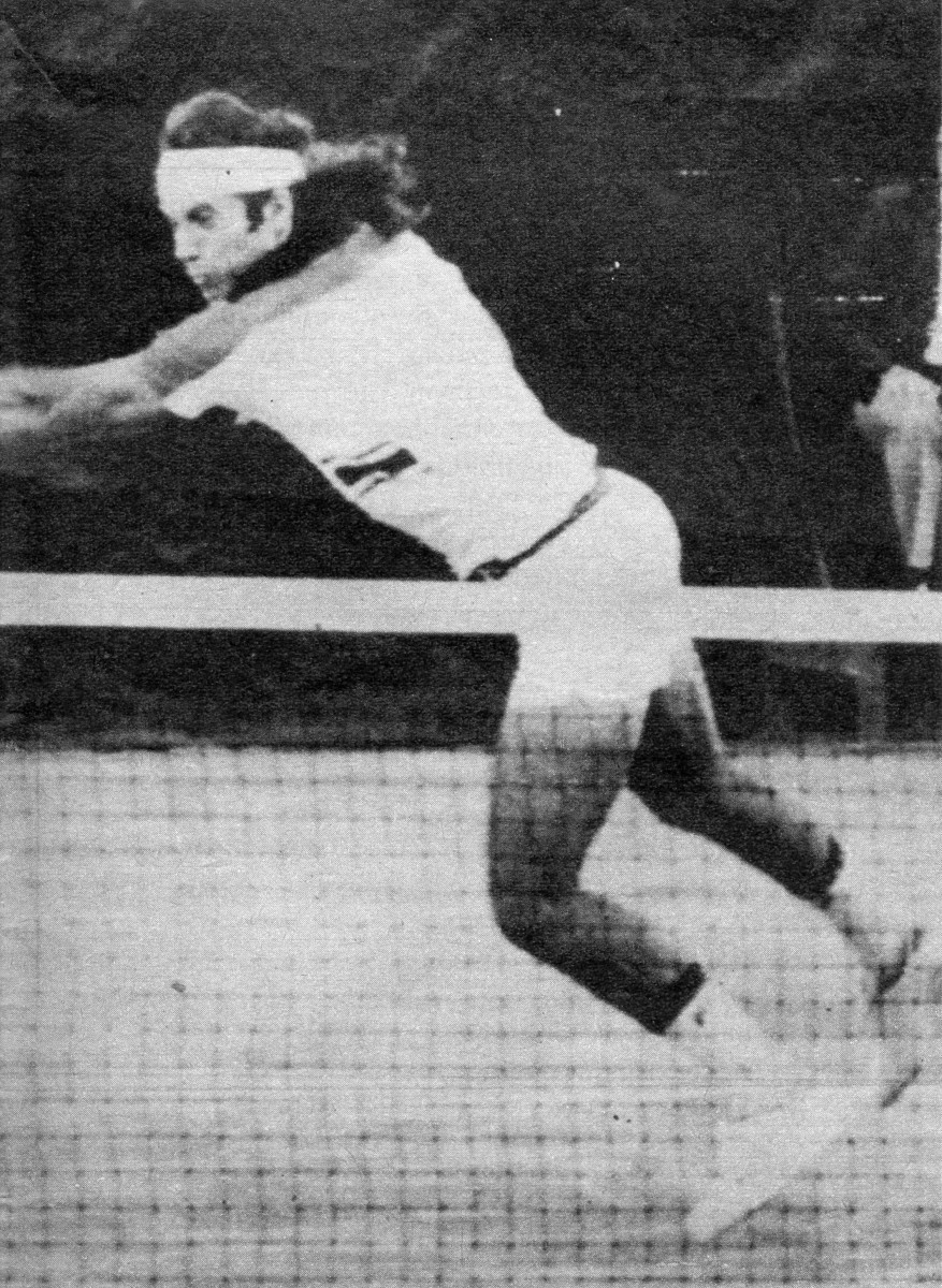 Guillermo Vilas: Numero Uno For 1977 – A World Tennis Magazine Throwback